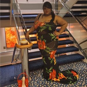 Plus size Sheer maxi dress with train